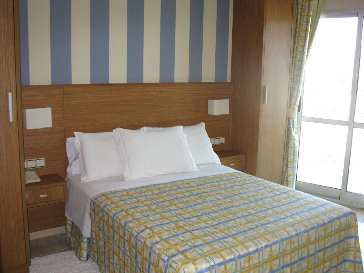 סנשנשו Hotel Troncoso מראה חיצוני תמונה