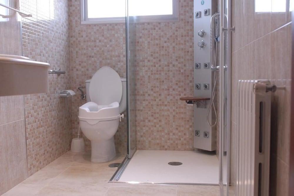 סנשנשו Hotel Troncoso מראה חיצוני תמונה