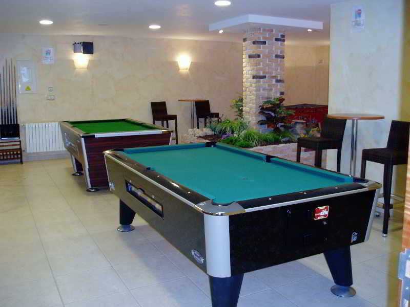 סנשנשו Hotel Troncoso מראה חיצוני תמונה