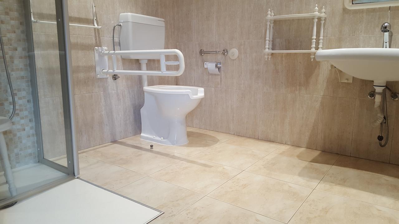 סנשנשו Hotel Troncoso מראה חיצוני תמונה