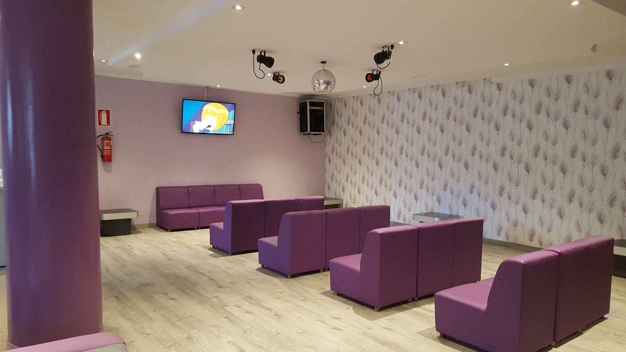 סנשנשו Hotel Troncoso מראה חיצוני תמונה